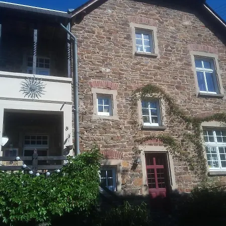 Huehnerstaellchen * Dumpelfeld